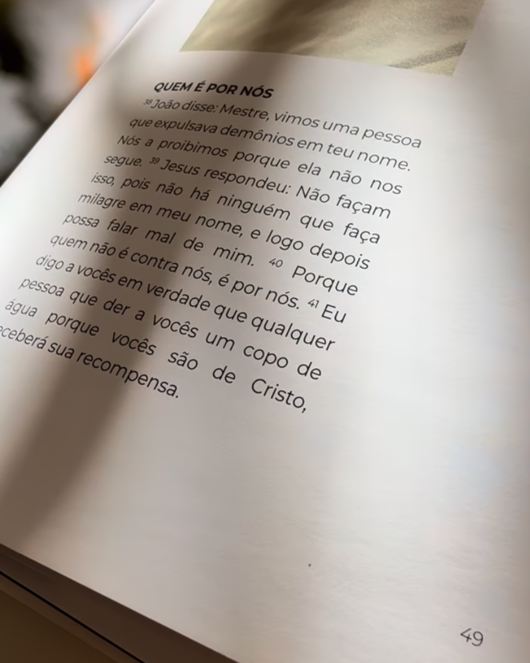 Livro de Marcos — Evangelho Ilustrado em Capa Dura, Letra Grande